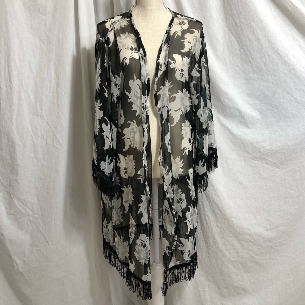 One Size Sheer Kimono With Fringe